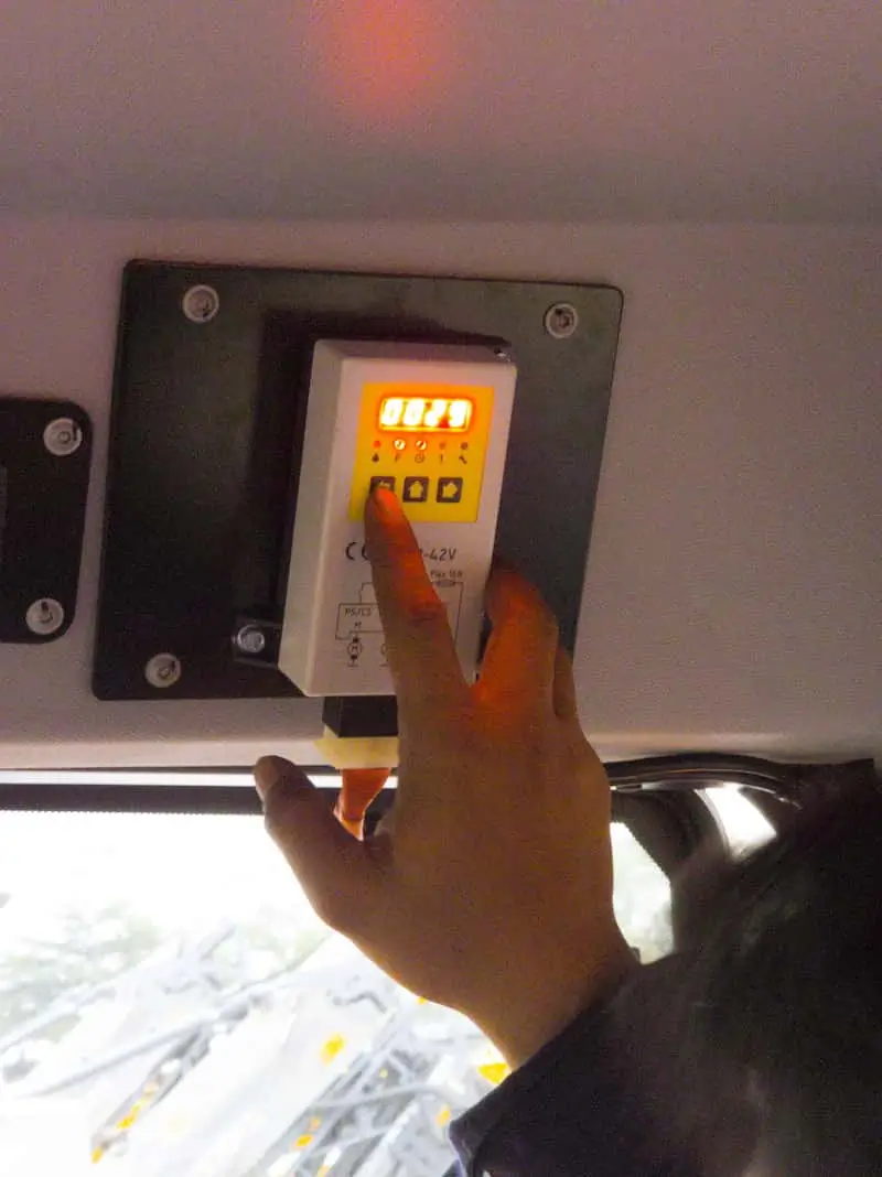 Dokumentasi Leetern UC-1N timer controller pada project PT Gaya Makmur Tractors