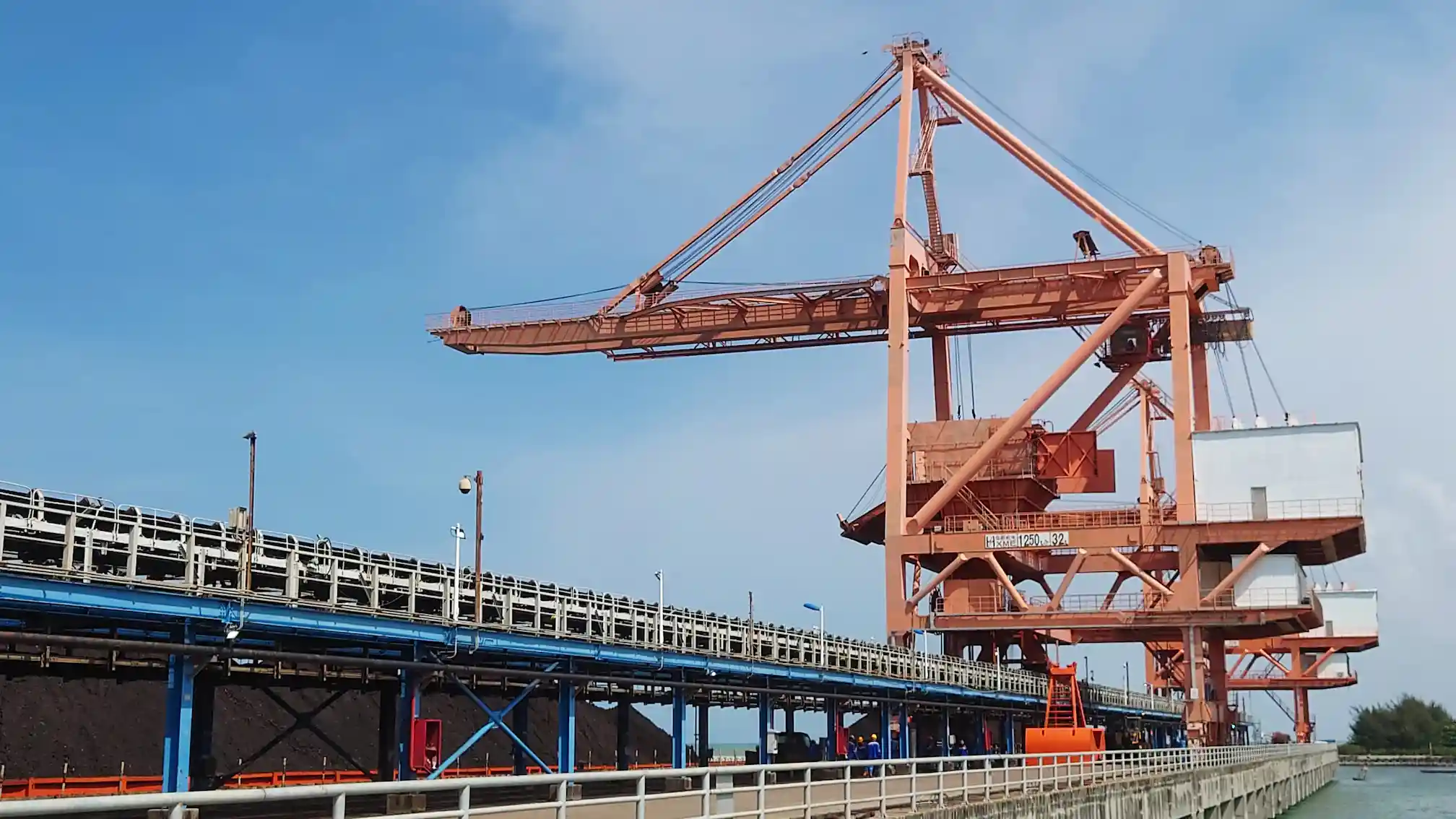 Dokumentasi normalisasi Automatic Lubrication System pada Ship Unloader PT Anmor Morran Indonesia