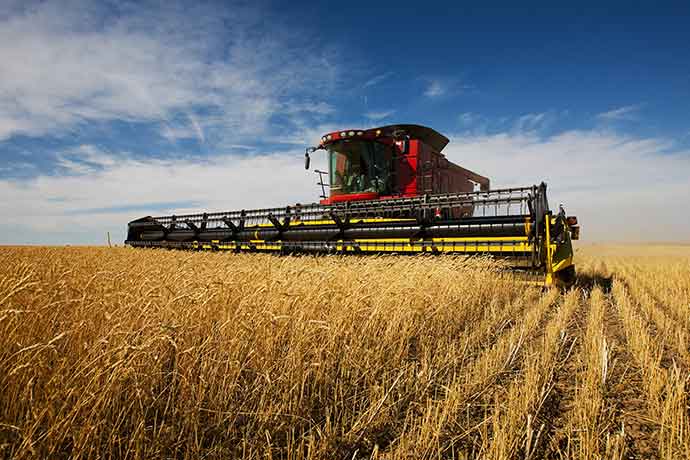 Harvest combine agriculture machinery